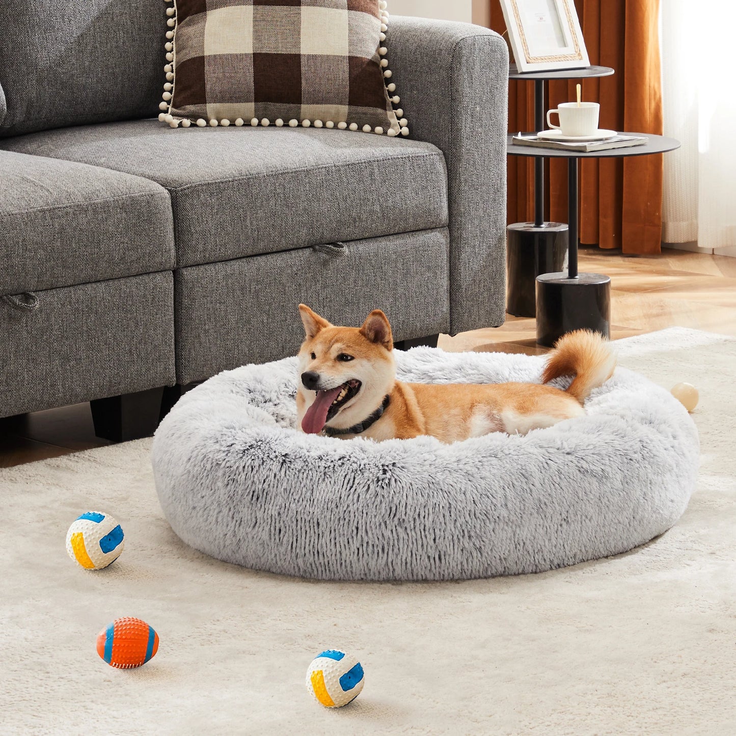 Round Plush Faux Fur Calming Dog Bed for Medium to Large Dogs Washable Large Pet Bed Anti-Slip Fluffy Dog Bed For Home