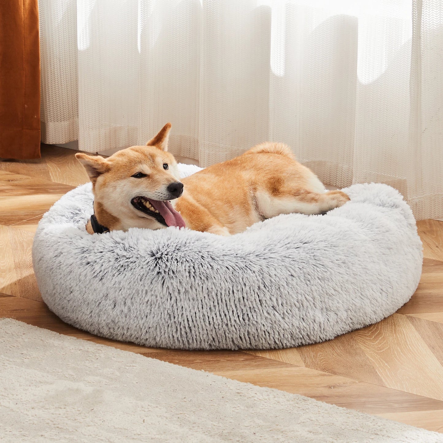 Round Plush Faux Fur Calming Dog Bed for Medium to Large Dogs Washable Large Pet Bed Anti-Slip Fluffy Dog Bed For Home